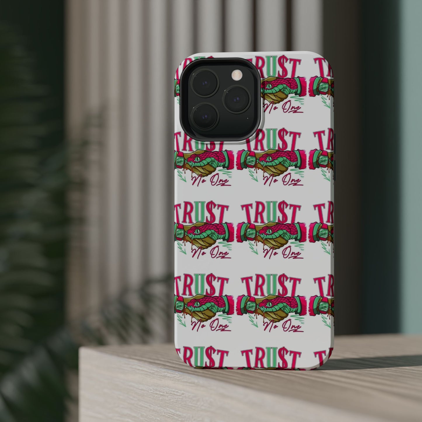 No TrU$t Case