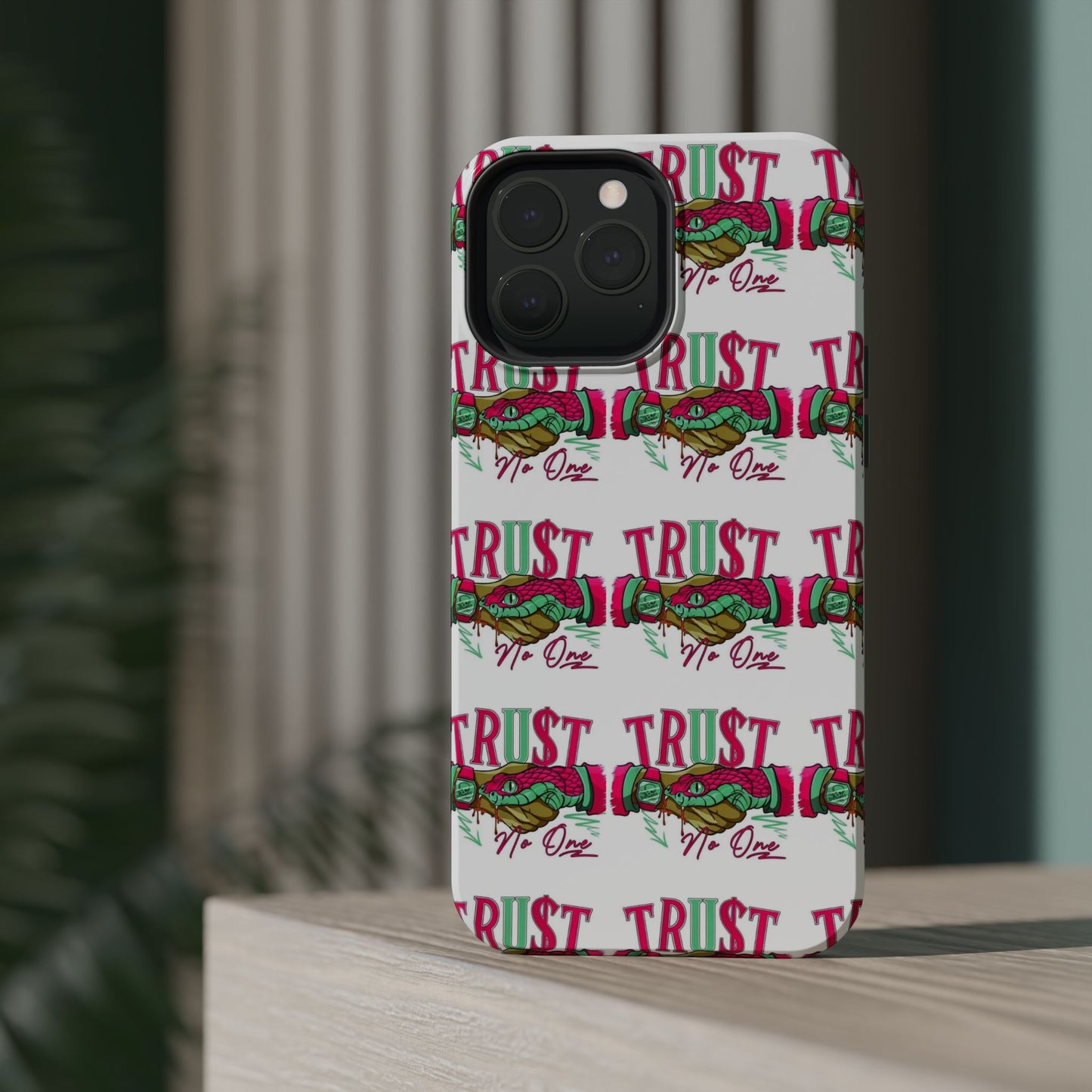 No TrU$t Case